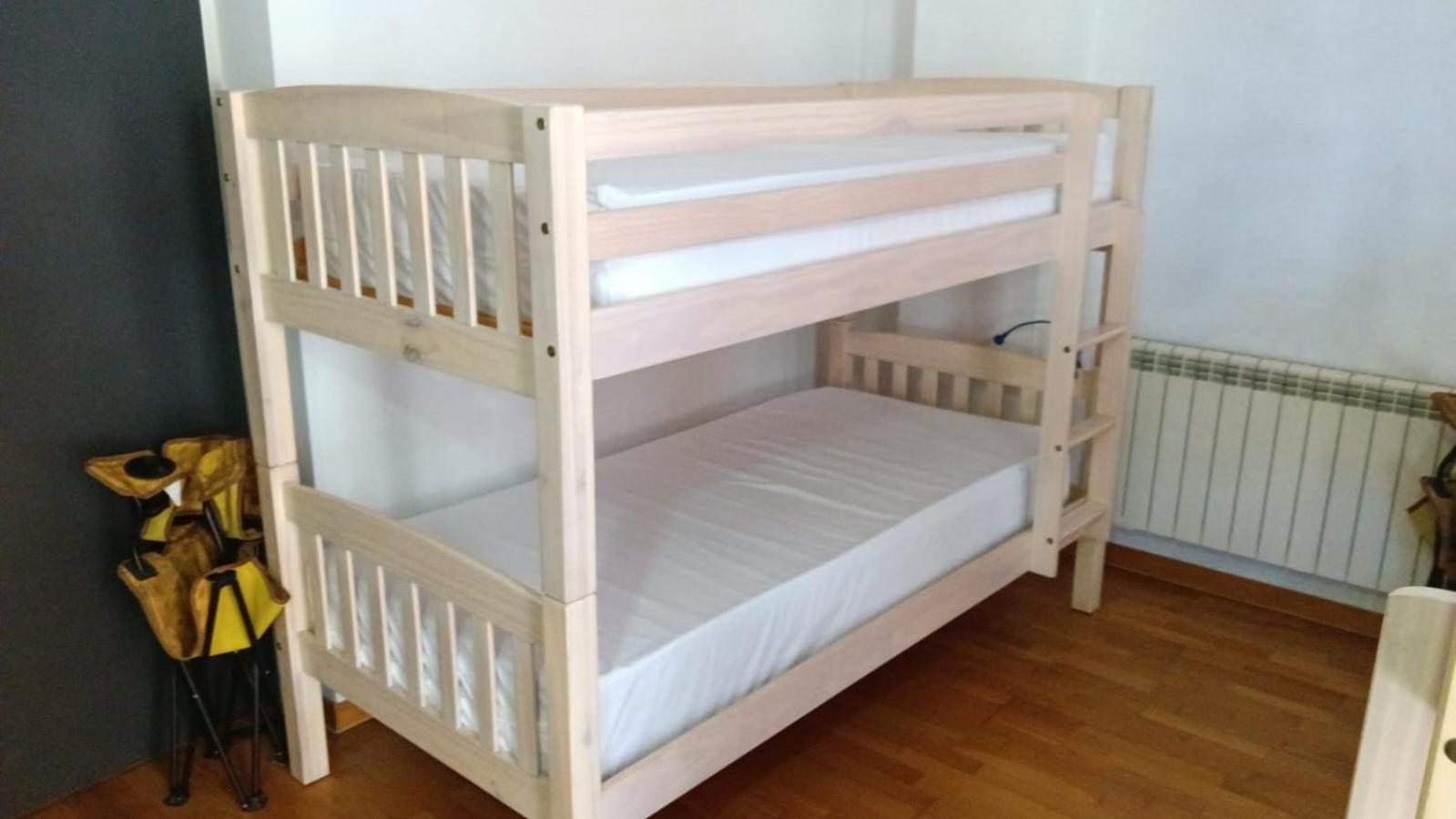 Albergue -Wifi- O Apartamento -No Wifi- Camino Santiago Porrino - En Pleno Centro - City Centre المظهر الخارجي الصورة