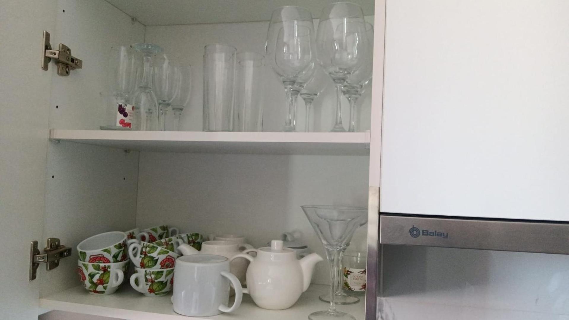 Albergue -Wifi- O Apartamento -No Wifi- Camino Santiago Porrino - En Pleno Centro - City Centre المظهر الخارجي الصورة